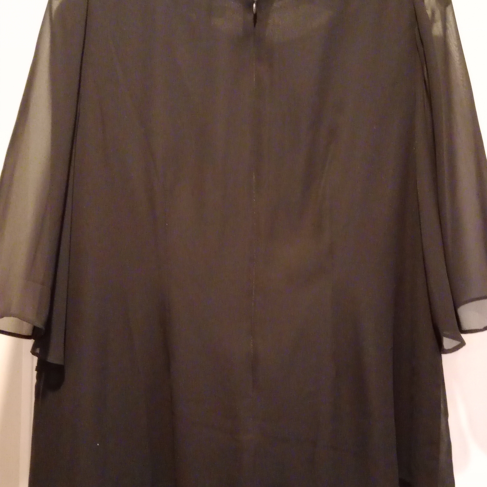 Elegant Black Dressy Blouse with Silver Accent - Picture 3 of 4
